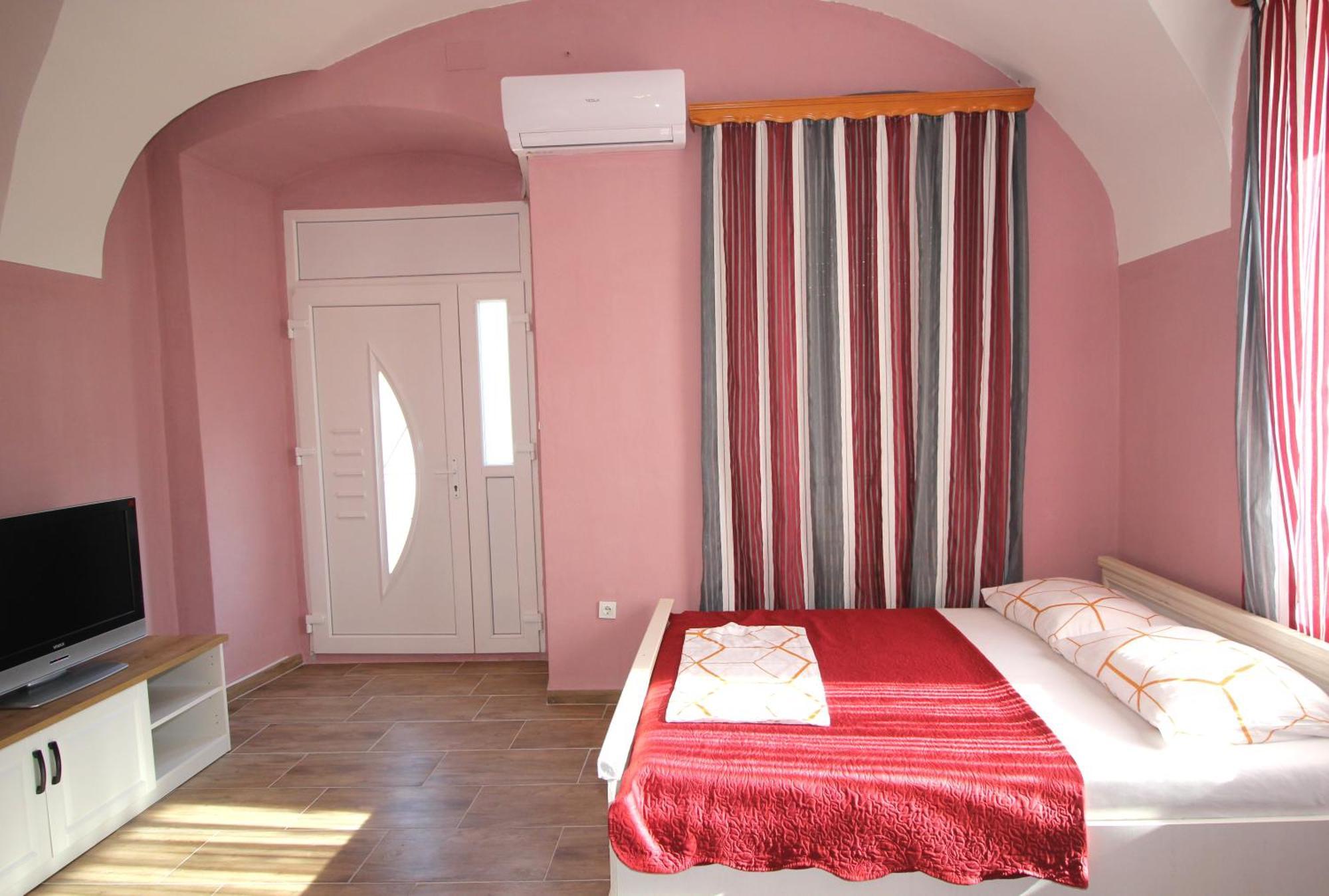 Studio Apartman Maro Senj  Bagian luar foto